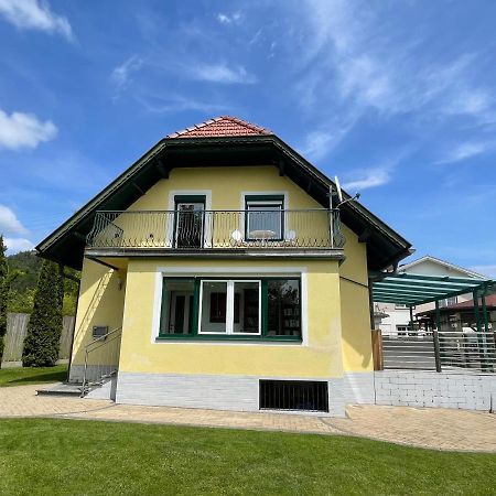 Apartment Schlossbergblick Griffen Esterno foto