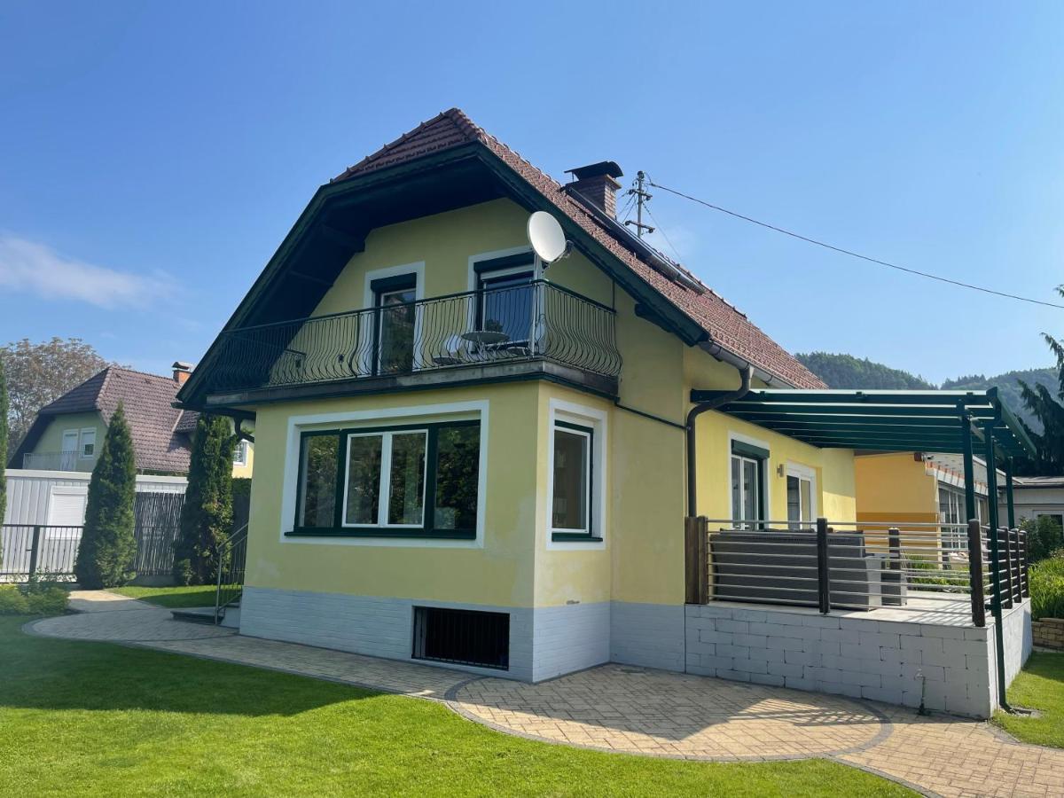 Apartment Schlossbergblick Griffen Esterno foto